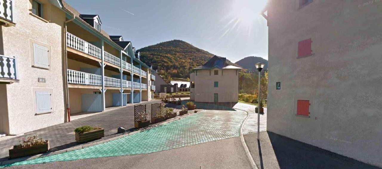 Résidence Les Trois Vallées - ARREAU Esterno foto